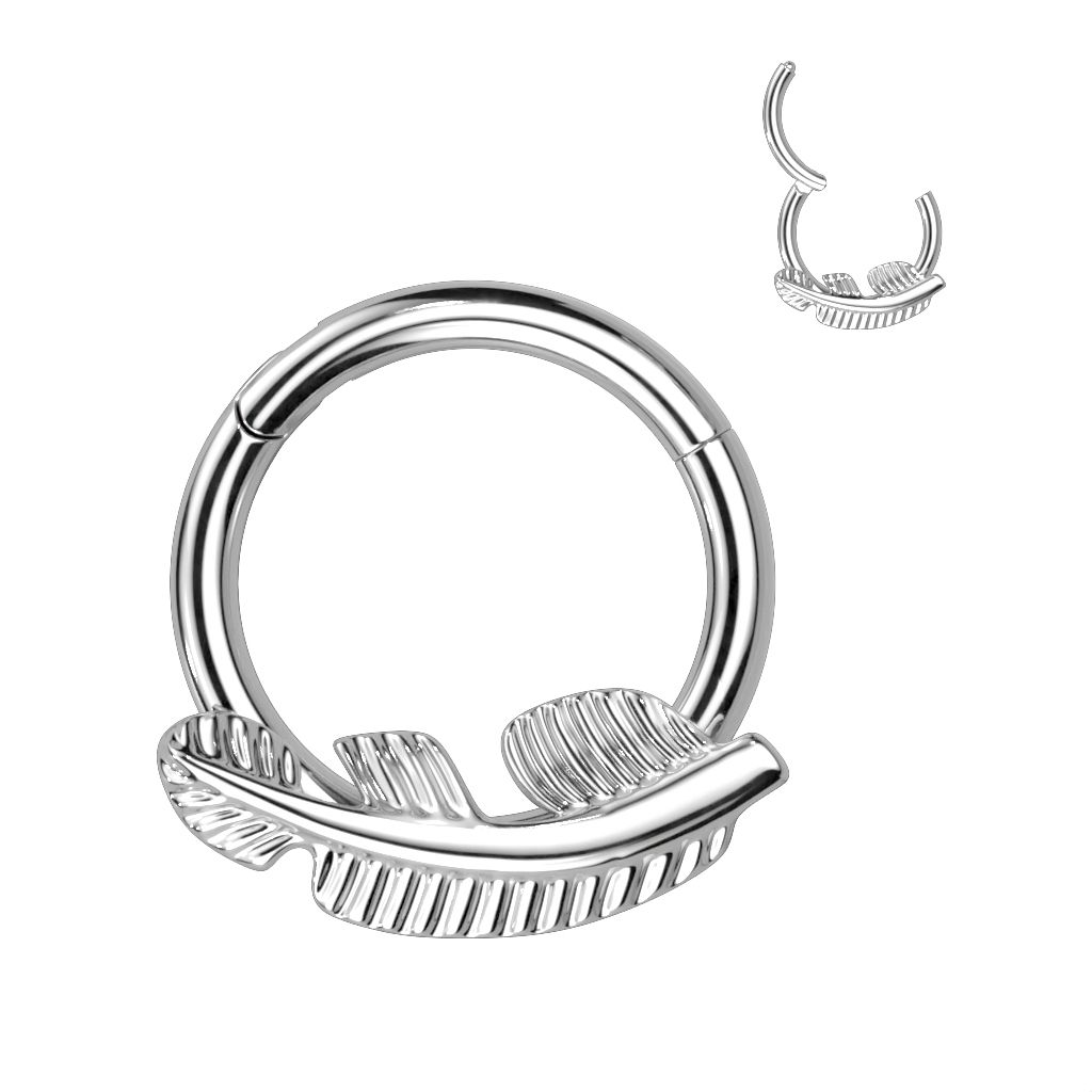 Gesloten ring uit titanium met naar voren gericht blad